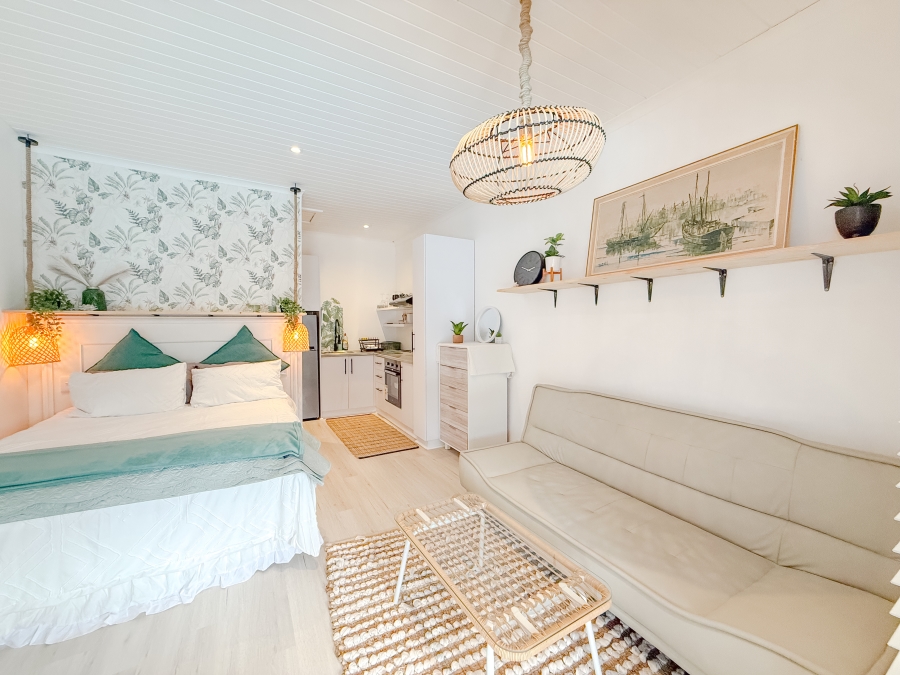 1 Bedroom Property for Sale in Keurboomstrand Western Cape